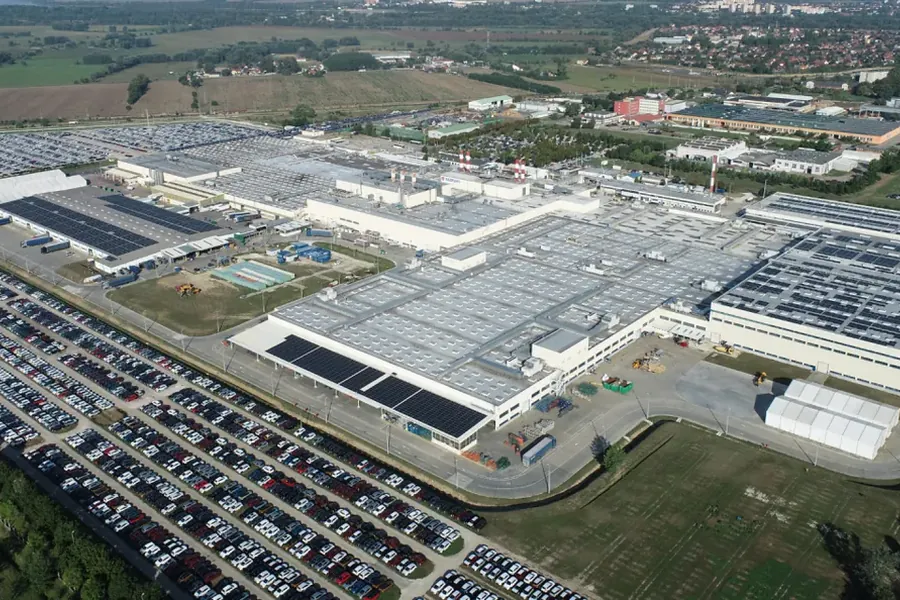 A Magyar Suzuki esztergomi gyára légifelvételen